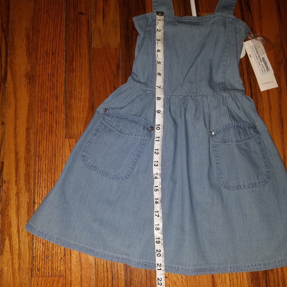💘HOST PICK 💘Girls Denim Guess Pocket Dress - Picture 7 of 8